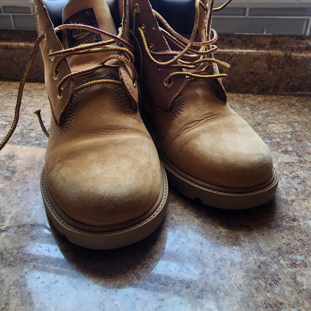 Timberland basic boots size 1